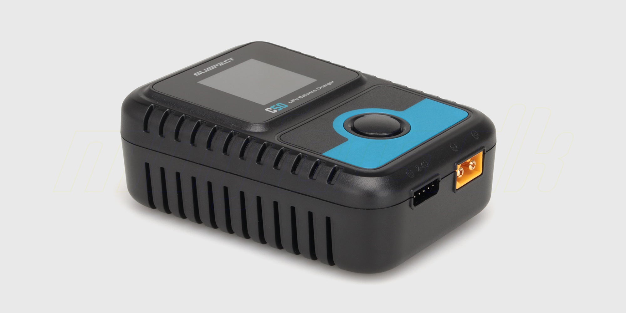 Sort kompakt Charger C50 batterioplader med digitalt display og kontrolknapper til fjernstyrede biler.