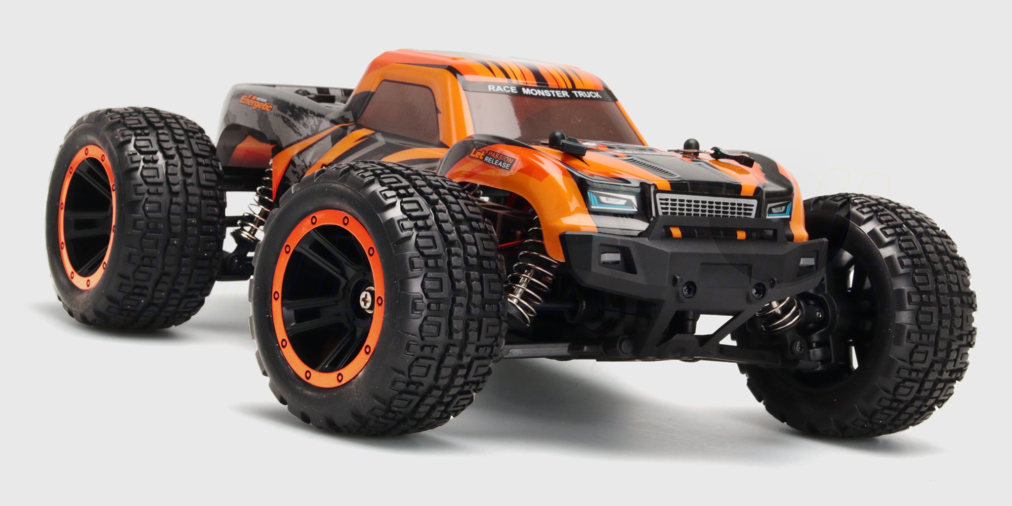 Orange Hunter MT10 fjernstyret monster truck set forfra med store terrængående hjul og robust chassis.