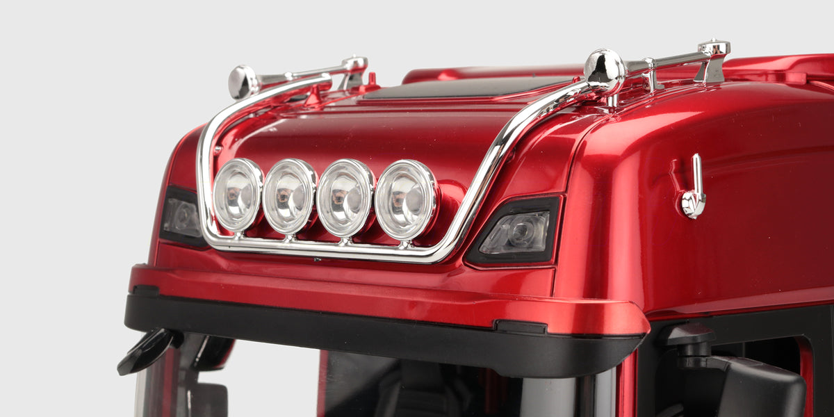 Huina Scania 770S mit Anhänger 1:18