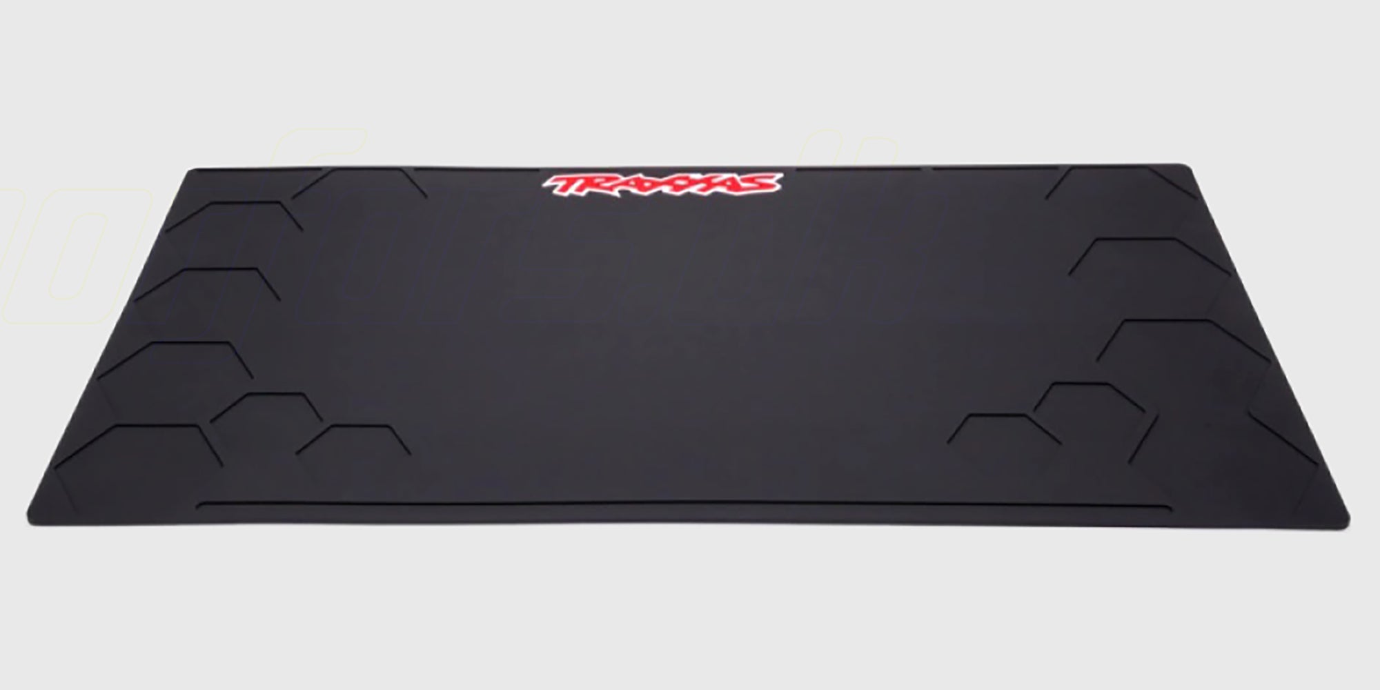 Sort Traxxas pitmåtte i gummi med logo og praktiske rum til organisering af skruer til fjernstyrede biler.
