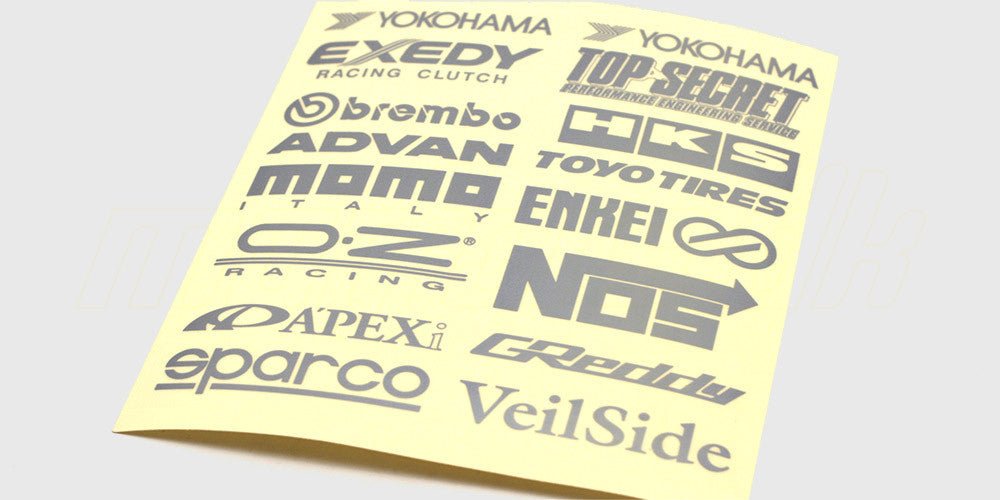 Ark med store sorte Bigz logo-klistermærker til styling af fjernstyrede biler.