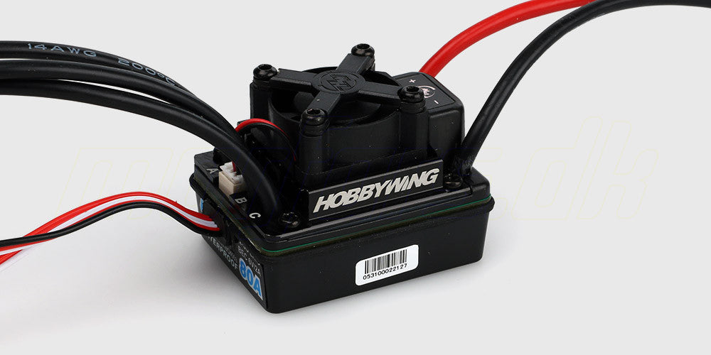Vandtæt EZRUN WP-80A brushless ESC med køleblæser og sorte ledninger til fjernstyrede biler.