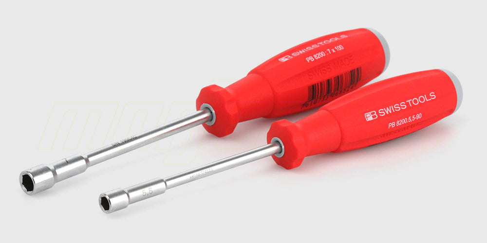 SwissGrip topskruetrækker med rødt ergonomisk håndtag og sekskantet top til præcisionsarbejde på fjernstyrede biler.