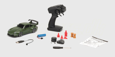 Sort BTD Drifter fjernstyret driftbil med aerodynamisk karosseri og detaljerede fælge set fra siden.