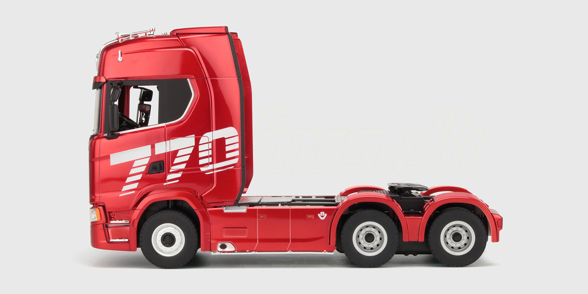 Huina Scania 770S mit Anhänger 1:18