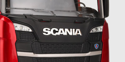 Huina Scania 770S mit Anhänger 1:18