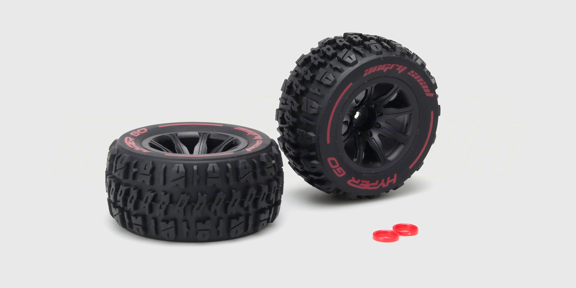 Komplet HyperGo EXtreme hjulsæt med sorte offroad-dæk og detaljerede fælge til fjernstyret bil.
