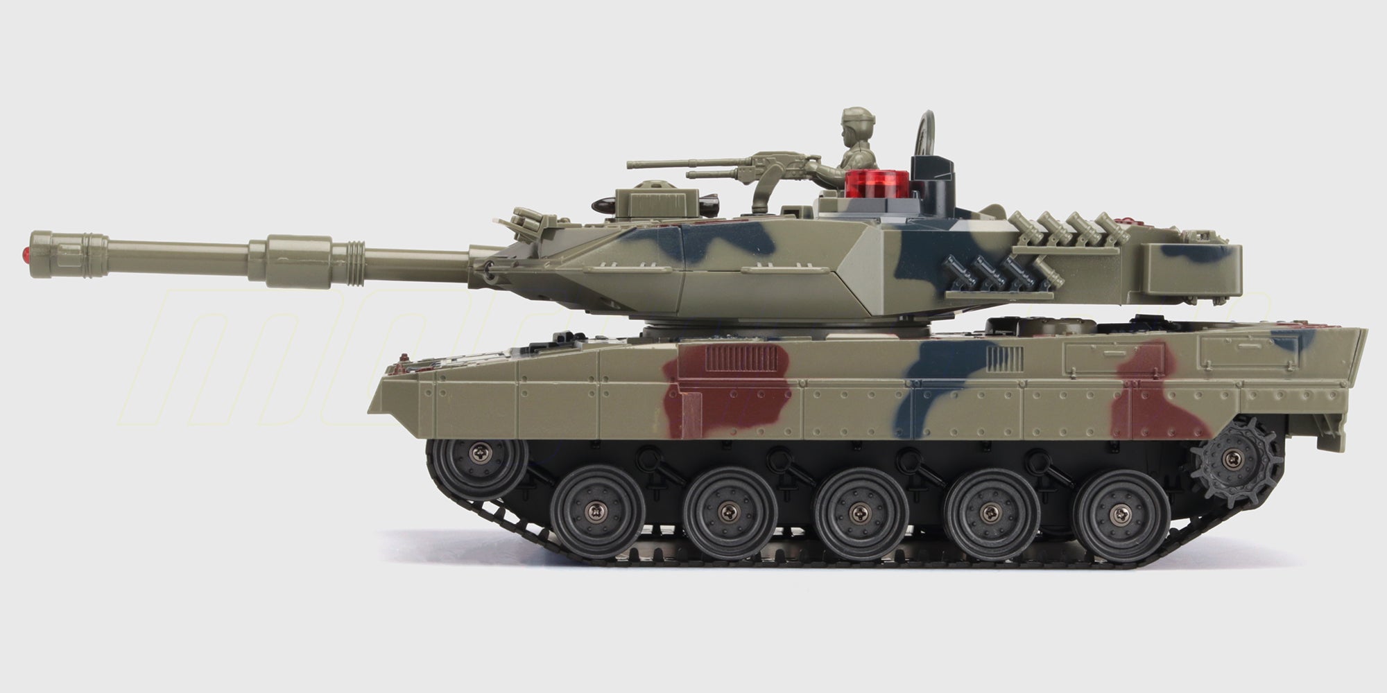 Fjernstyret Battle Tank Metal Limited Edition kampvogn med robuste metaldetaljer og realistisk camouflage.