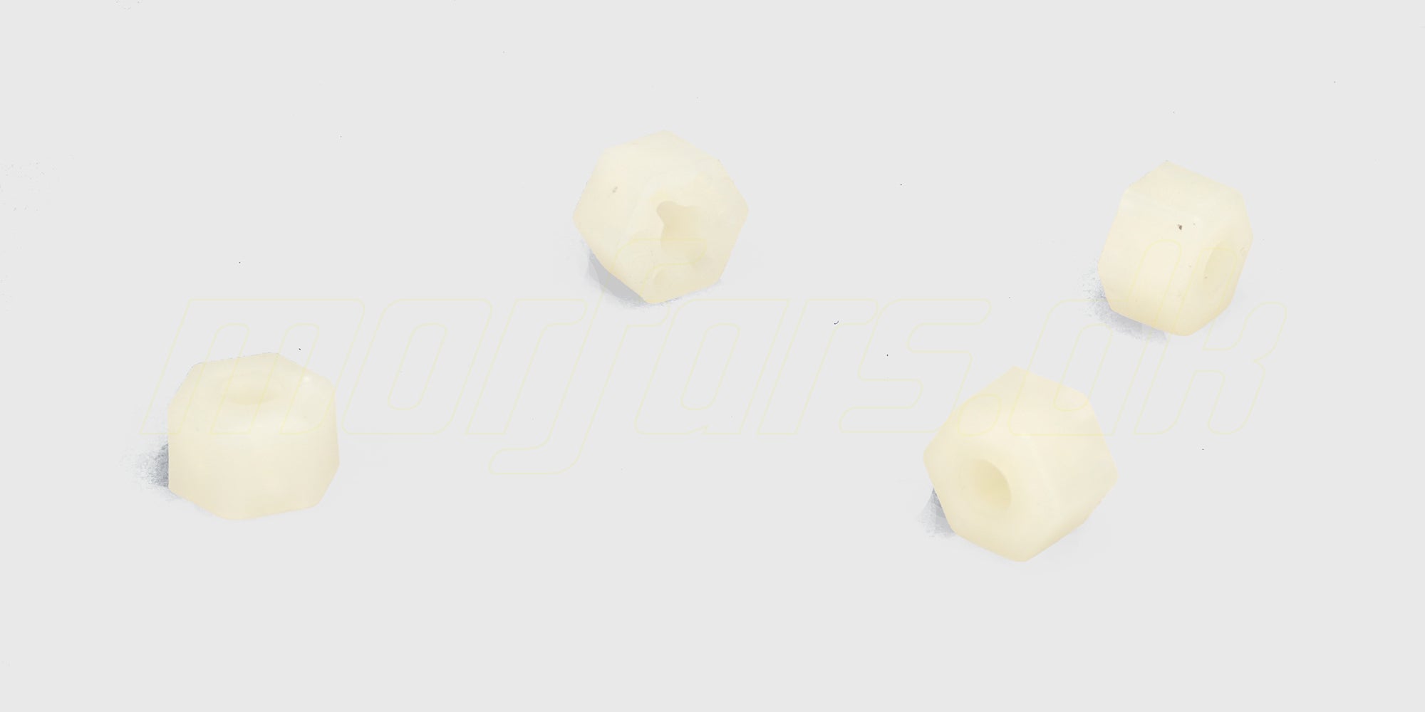 To sorte Hammer wheel hex medbringere i plast til montering af hjul på en fjernstyret bil.