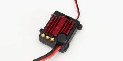 Sort HyperGo 45A brushless ESC med køleribber og T-stik til fjernstyrede biler vist fra siden.