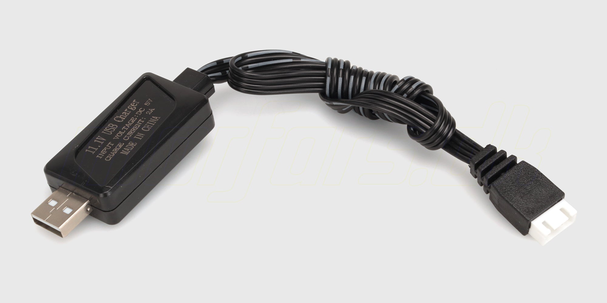 Sort USB-ladekabel til Super Dino racingbåd med rødt JST-stik til opladning af batteri.