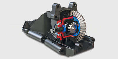 Blå Traxxas Ford Fiesta ST Rally Brushless fjernstyret bil i fuld fart på en grusvej.