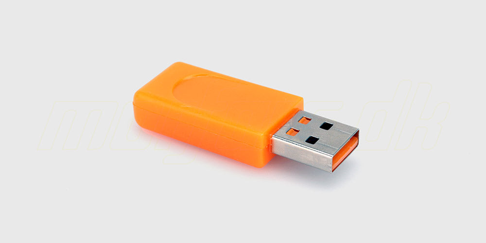 Sort USB-ladekabel til 1S LiPo-batterier med hvidt stik til fjernstyrede helikoptere og droner.
