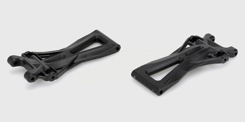 Sort bærearm i plast til baghjulsophæng på en Spirit XL fjernstyret bil.