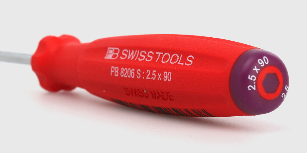 SwissGrip unbracoskruetrækker med kuglehoved og ergonomisk rødt greb til præcisionsmekanik.