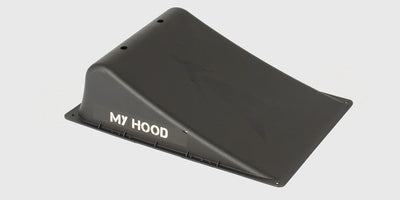 Sort My Hood rampe i plast til fjernstyrede biler perfekt til hop og stunts.