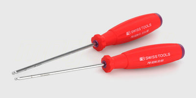 SwissGrip unbraco skruetrækker med kuglehoved og ergonomisk rødt håndtag til præcis mekanisk arbejde.